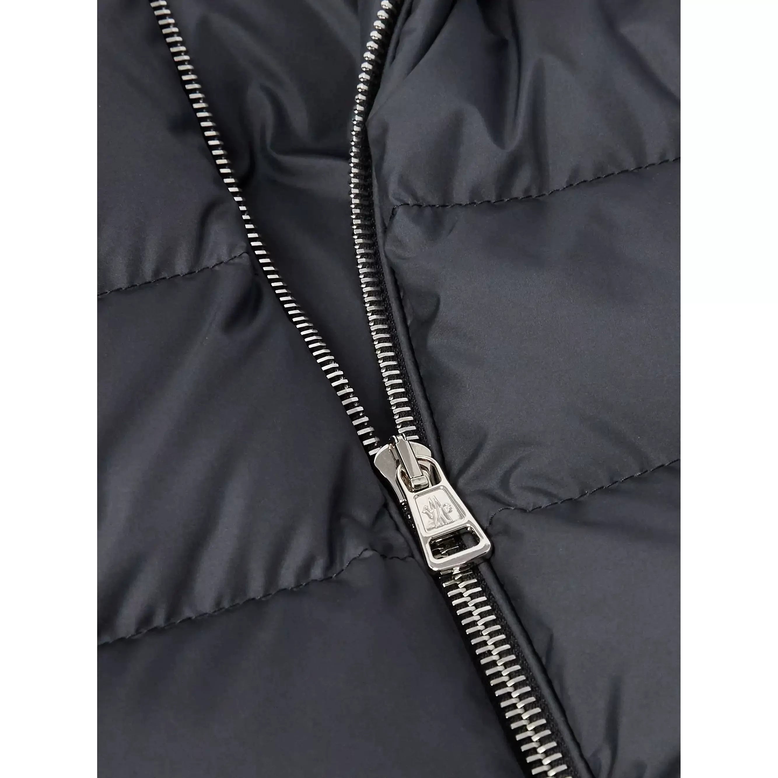 Moncler Men's Arneb Down Jacket in Black
