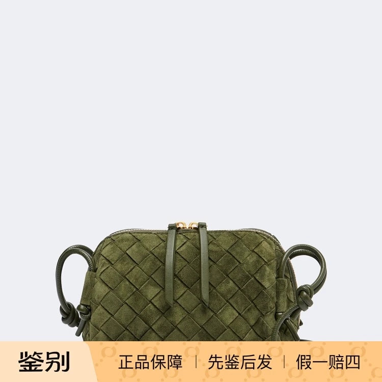Bottega Veneta Women's Concert Mini Bag in Green