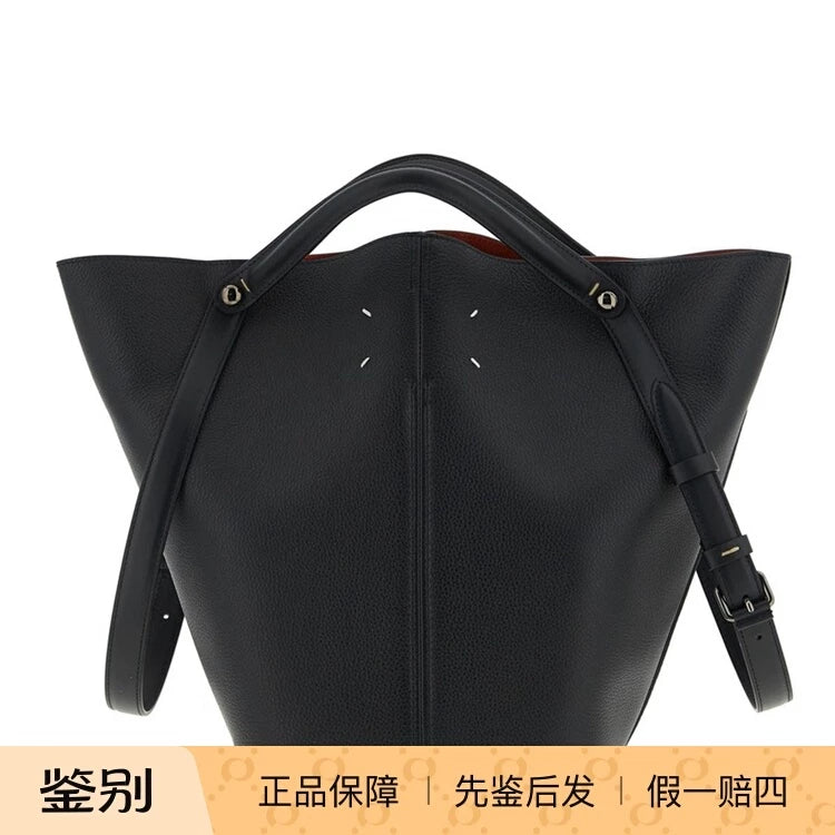 Maison Margiela Women's Dress Age Shoulder Bag in Black