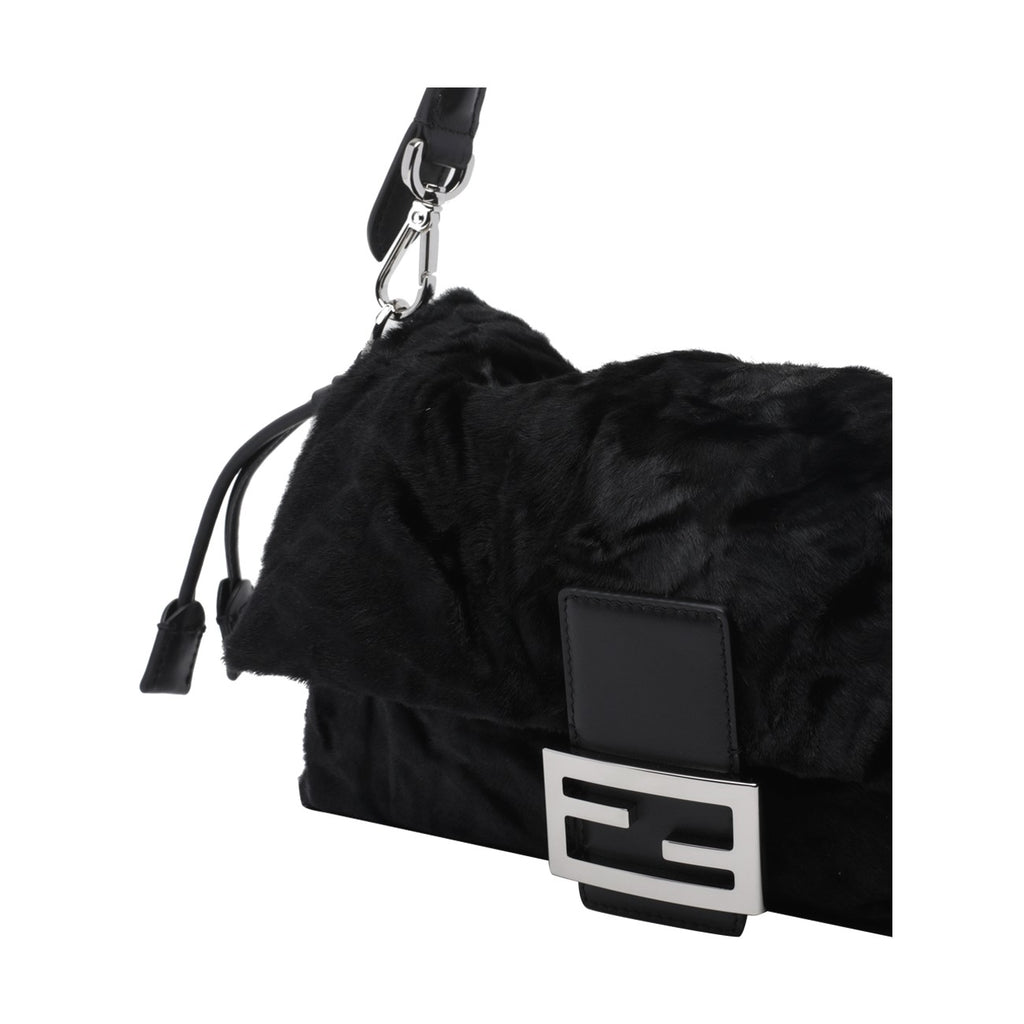 Fendi Medium Baguette Leather Bag in Black - view 4
