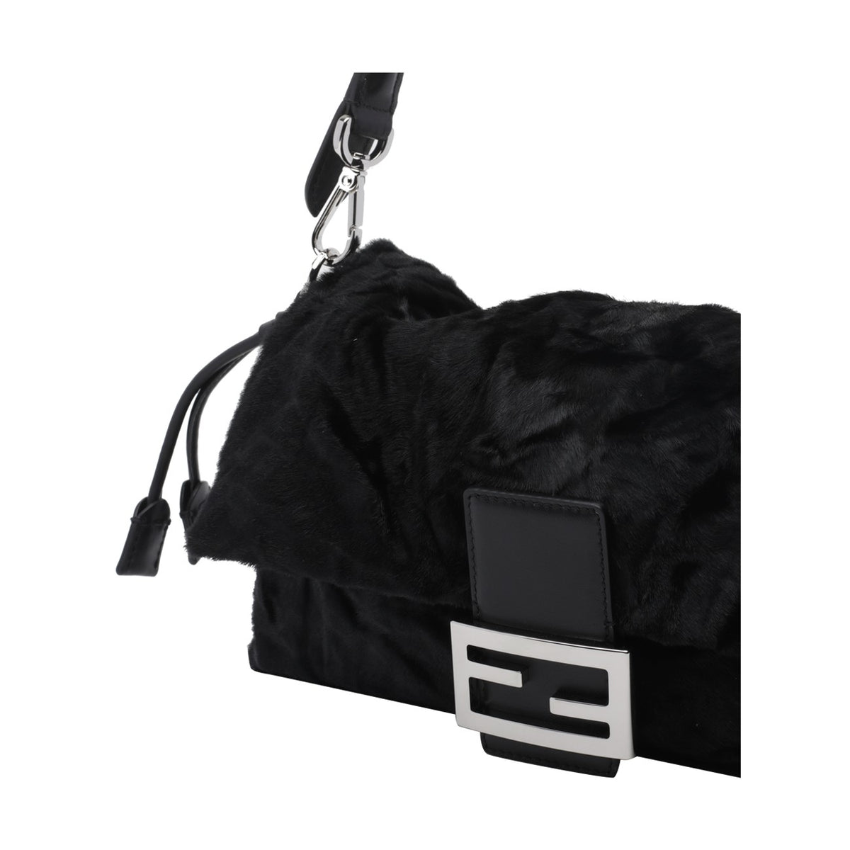 Fendi Medium Baguette Leather Bag in Black - view 4