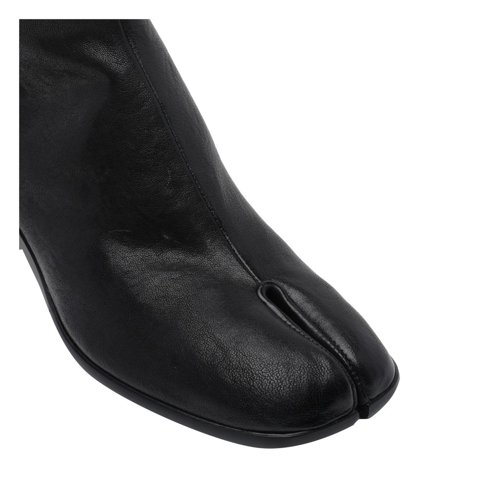 Maison Margiela Men's Leather Tabi Boots in Black - view 2