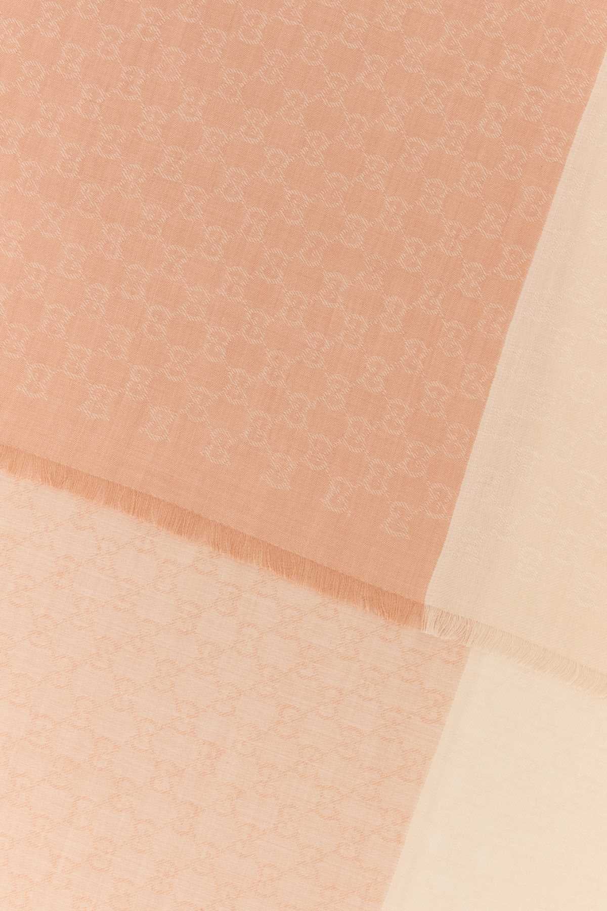 Gucci Women's Cashmere Stole in Cream - view 2