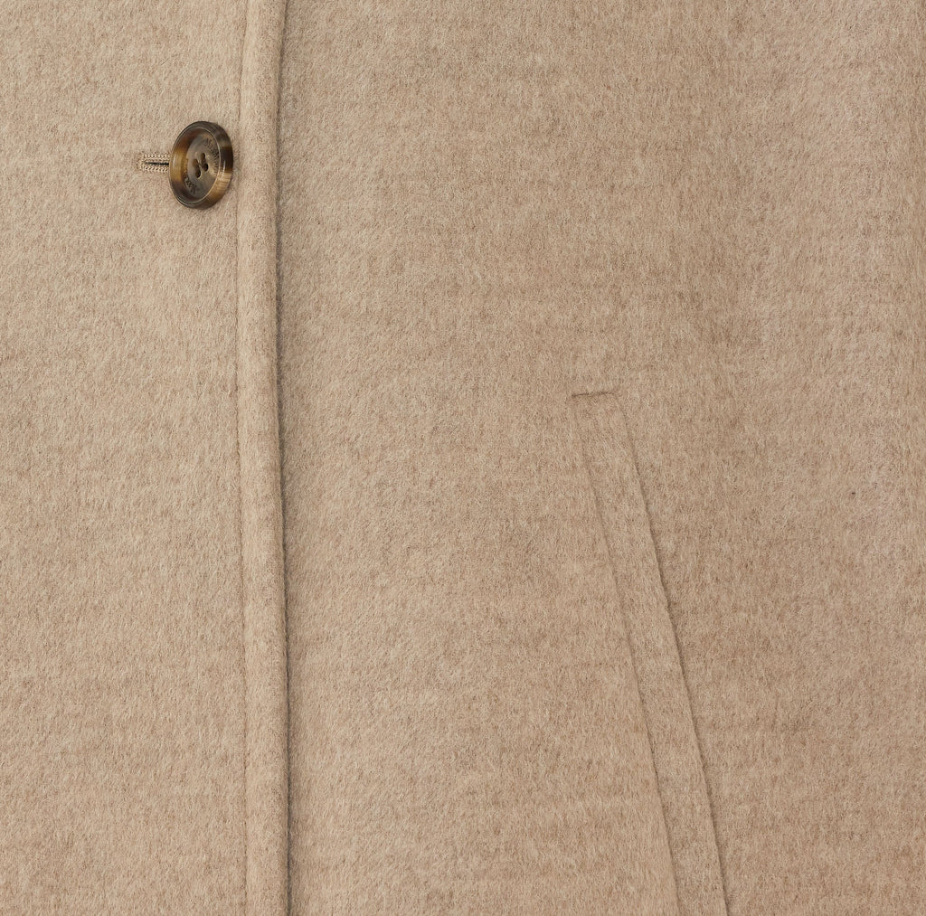 Max Mara Women's Mxaderrik Cape in Beige Cashmere - view 3