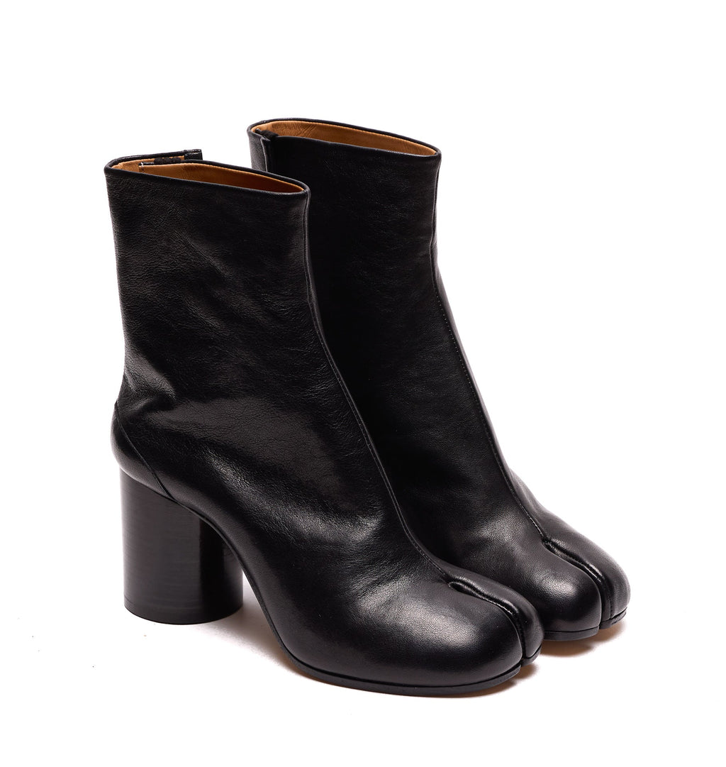 Maison Margiela Women's Tabi Booties in Black Leather - view 4