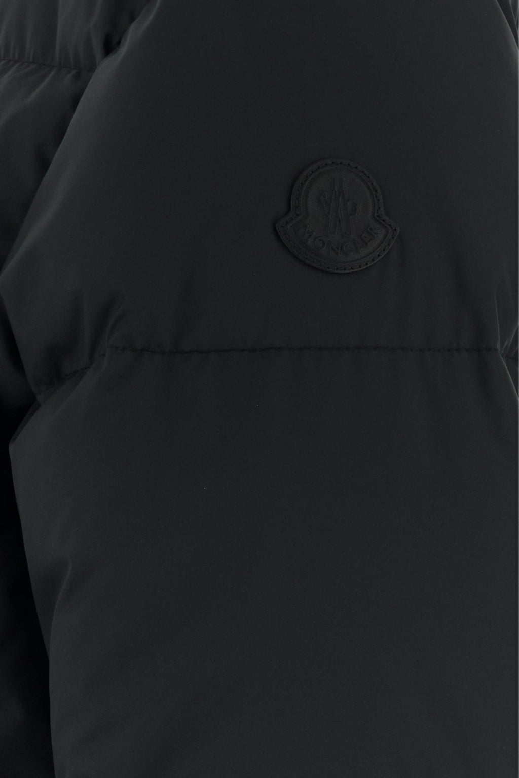 Moncler Women's Vivantesse Polyester Down Jacket in Black